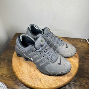 Nike Shox Running Shoes Gray Athletic Sneakers Mens Size 9.5 378341-059